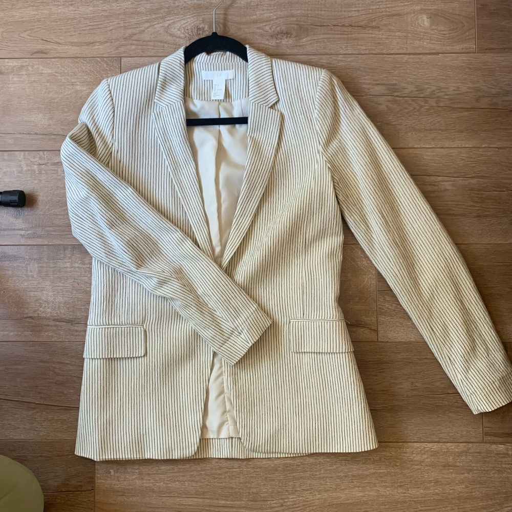 NWOT H&M striped blazer